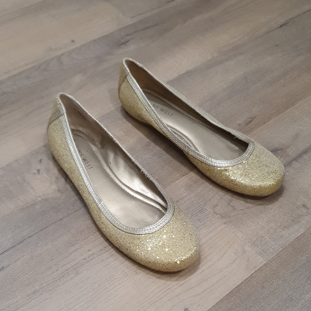 Nine West Gold Glitter Ballet Flats Size 7